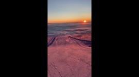 'Snowboarding above the clouds': Norwegian films his descent down mountain with stunning picturesque backdrop