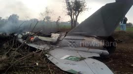 Further footage: Two pilots killed as Pakistan Air Force jet crashes during training operation