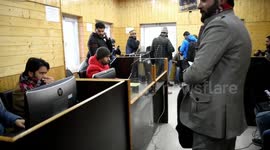 Hundreds of journalists in Kashmir cluster around only building with internet access during government blackout
