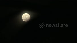 Beautiful time-lapse of first full moon of 2020, known as wolf moon over UK