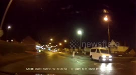 2020 01 12 not giving way on roundabout