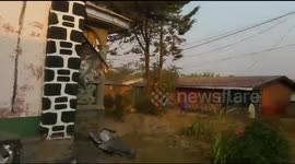Cameroon Military attack and burn an entire neighborhood in search of Ambazonia Separatist fighters