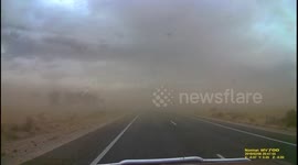 RAW FOOTAGE: South Australia dust storm engulfs highway