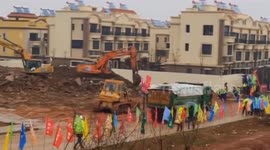 Hospital with 1,000 beds to be built in six days in Wuhan to tackle deadly coronavirus