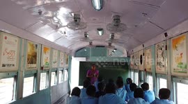 New school becomes first in world to use old train carriages as classroom