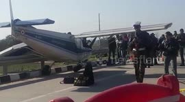Further footage of two-seater plane landing on Ghaziabad expressway in northern India