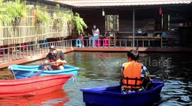 Restaurant owner builds mini boating lake for customers