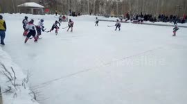 Interdistrict ice hockey tournament kicks off in Kargil, Kashmir