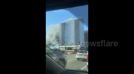 Shocking building fire sees people fleeing higher floors in Los Angeles