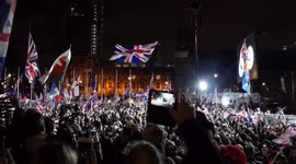 Londoners count down final seconds to Brexit in Parliament Square