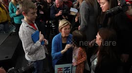 Democrat hopefuls Warren and Biden hold rallies in Iowa ahead of key vote