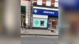 Moment suspected terrorist is apprehended by armed police in Streatham, London