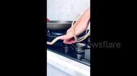 Doing omlette with my long natural nails