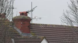 Storm Ciara travel Chaos at Heathrow Airport Virgin 787 GVDIA crabbing over houses  9feb2020 1039a SEA seattle