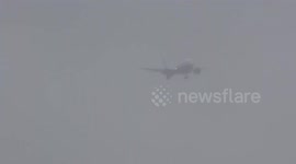 Storm Ciara travel Chaos at Heathrow Airport BA 777 GSTBK mega crabbing lands  9feb2020 1018a TLV tel aviv