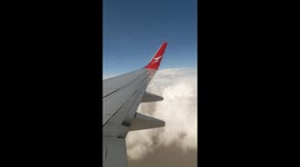 Smoke and haze from Australia bushfires while flying Sydney to Adelaide