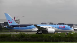 Amazing Optimal Runway Usage at Most Efficient Single-Runway Airport in the World