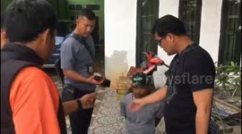 PEMBURU HARIMAU SUMATRA ARRESTED