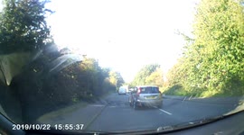 Crazy driver dangerously overtaking