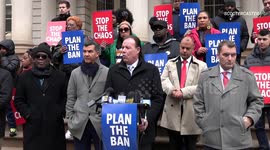 Protesters demand Governor Cuomo to postpone proposed plastic bag ban in New York