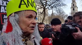 Vivienne Westwood joins Assange supporters in London ahead of extradition trial