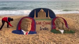 Sand artist creates Donald and Melania Trump portraits to mark visit India