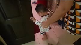 Smart baby find his way to avoid carpet