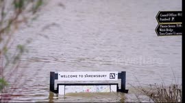 Residents in Shrewsbury battle against worst floods in 20 years