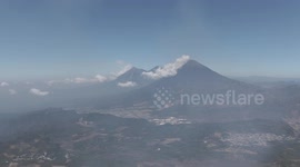 Zoo-in on volcanos Aqua, El fuego, Acatenango