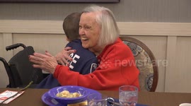 US kid saves Christmas money to spread joy by handing out flowers and hugs at nursing homes