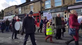 new mills Goyt Valley House nursing home closure  protesters in main street and arriving at town hall
