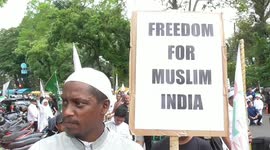 Indonesian Muslims Demonstrate Condemn the Massacre of Muslims in India