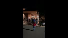 Long lines to vote for the primaries in Hollywood California