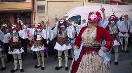 Hundreds gather to watch ancient Greek carnival