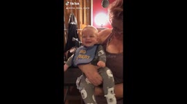 Baby’s first laugh at a trash bag