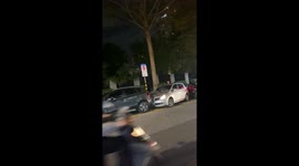 Driver reverse into ridiculously small space at market in Taiwan