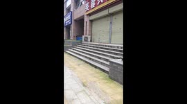 Brit in Wuhan - Nobody Can Leave