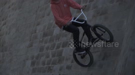 Amazing BMX Bike Wallride in Slowmo!