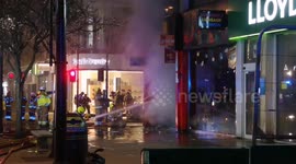 Authorities respond to fire in Oxford Street in London