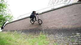 Crazy Wallride with BMX Bike