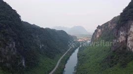 Phong Nha Vietnam shortcut - Flycam*