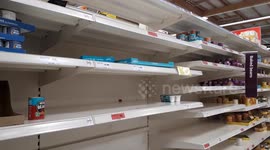 Londoners strip shelves of tea & baked beans as coronavirus pandemic sparks fears