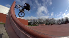 Epic BMX Bike Slowmo Jump to Fakie / Skatepark Win