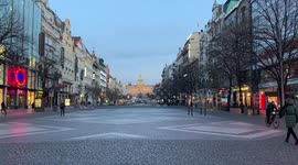 Empty streets as Prague's COVID-19 lockdown tightens
