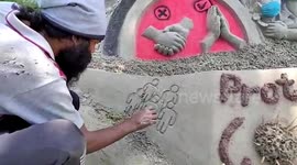 Artist uses sand to signify the importance of Corona awareness in North India