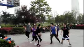 Life in Chinese city in Hubei Province reverts back to normal 3