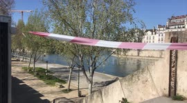 CORONAVIRUS IN PARIS : the Ile de la cité and the Ile Saint Louis lockdown