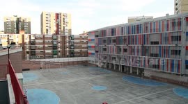 Streets of Madrid deserted on 18th day of quarantine
