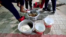 Amid coronavirus lockdown, good samaritans feed stray animals in eastern India