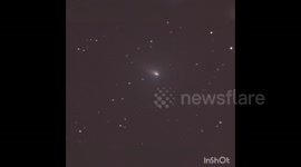 Dutch astrophotographer films timelapse of colossal comet set to light up earth's sky